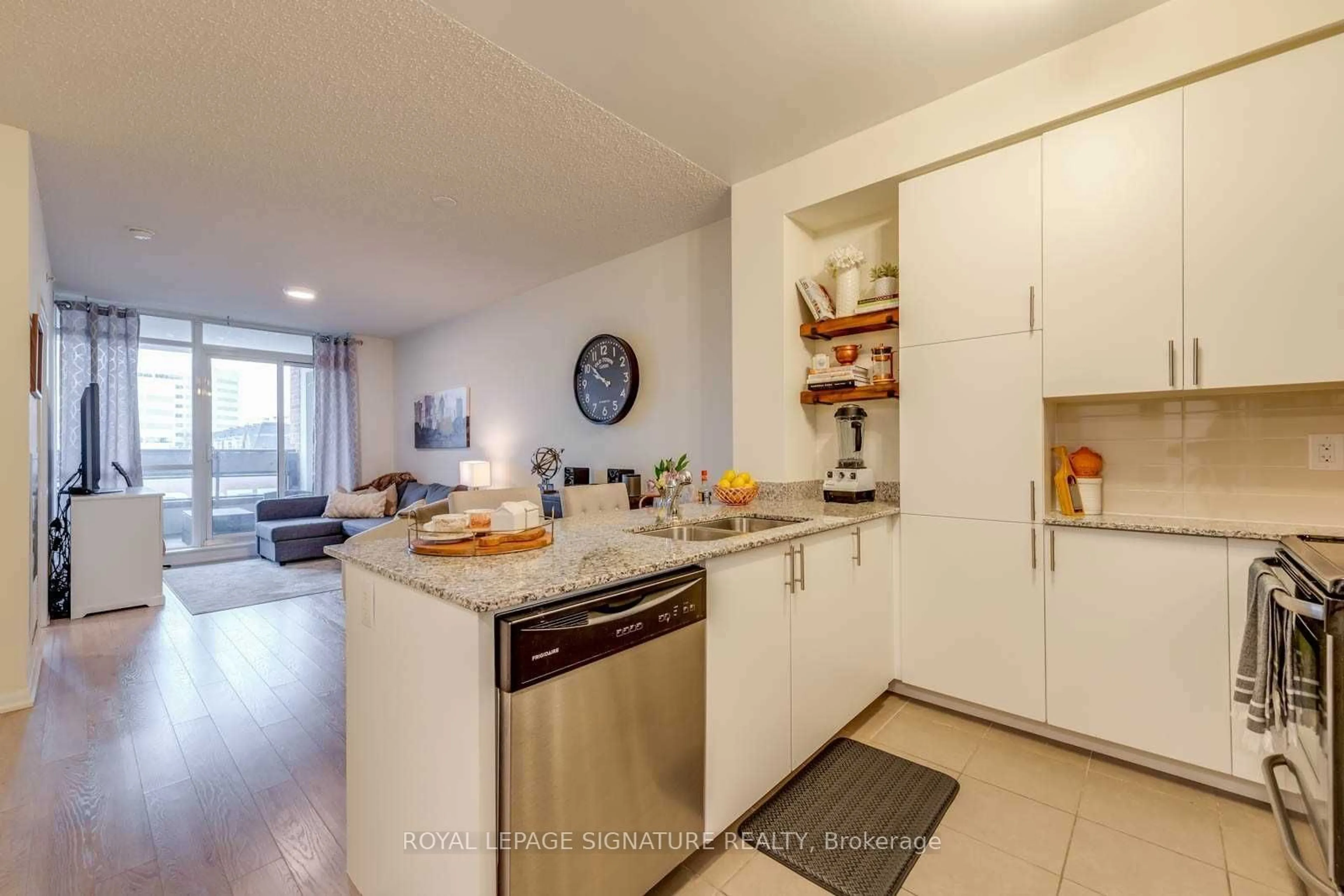 Open concept kitchen, unknown for 36 Via Bagnato #237, Toronto Ontario M6A 0B7