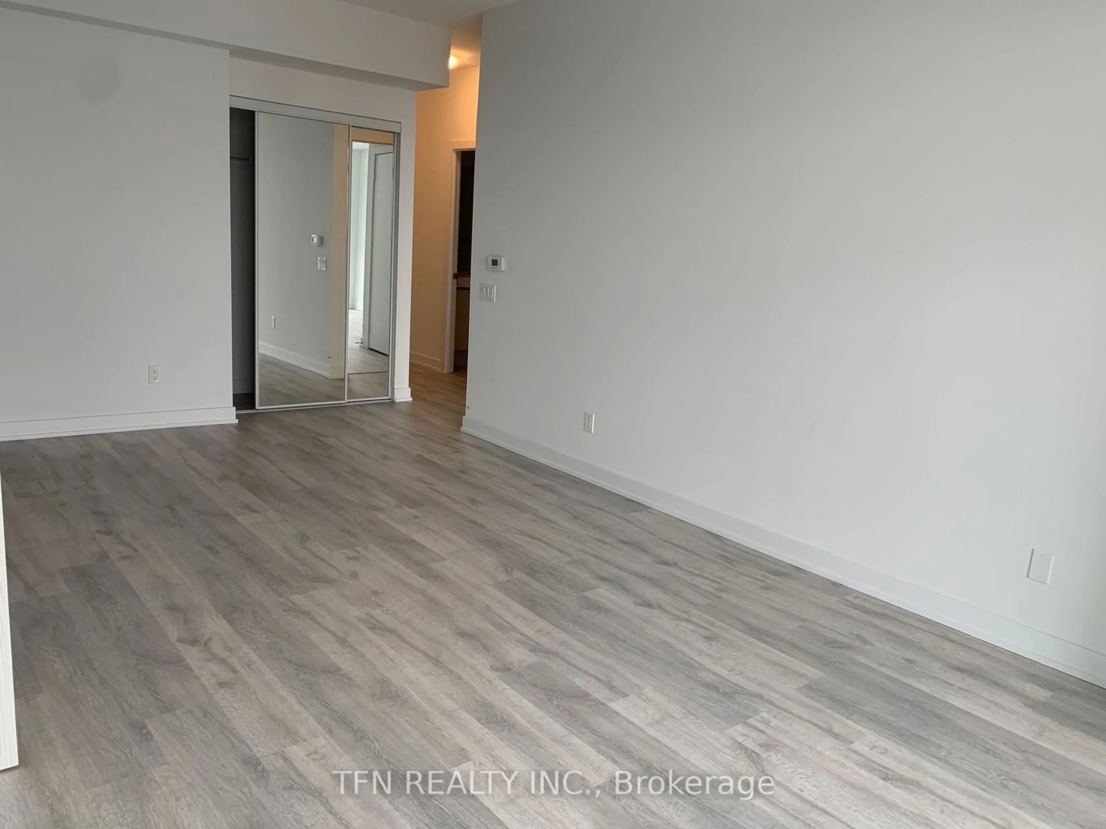 A pic of a room for 251 Manitoba St #2808, Toronto Ontario M8Y 0C7