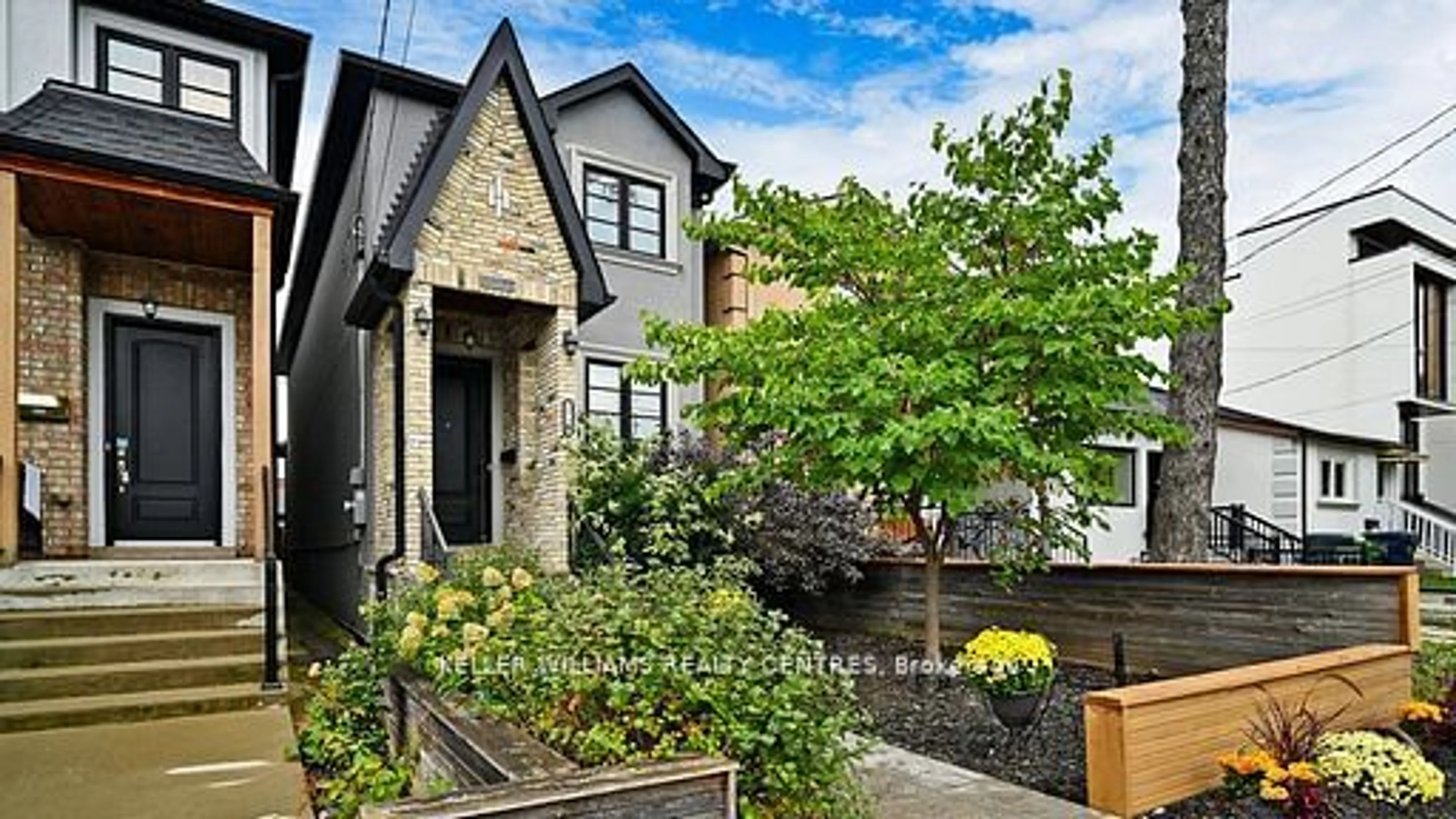 Home with brick exterior material, street for 272B Boon Ave, Toronto Ontario M6E 3Z9