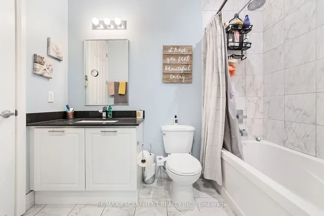 Additional property image - 2480 Prince Michael Dr Unit 102
