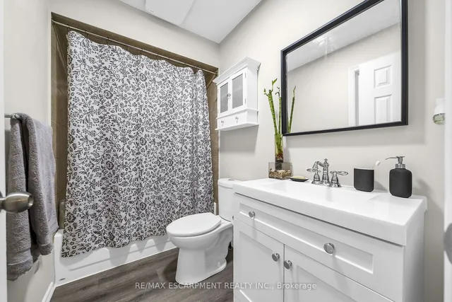 Additional property image - 5115 Silvercreek Dr