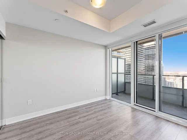 Additional property image - 20 Shore Breeze Dr Unit 3305