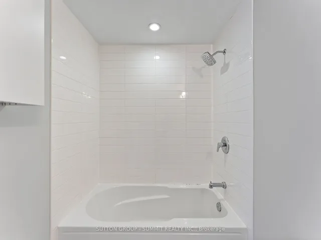 Additional property image - 20 Shore Breeze Dr Unit 3305