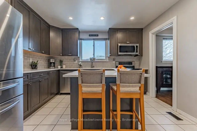 Additional property image - 2187 Blackburn Crt