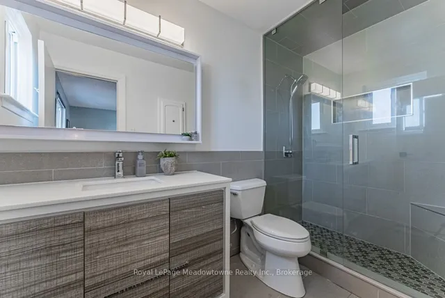 Additional property image - 2187 Blackburn Crt