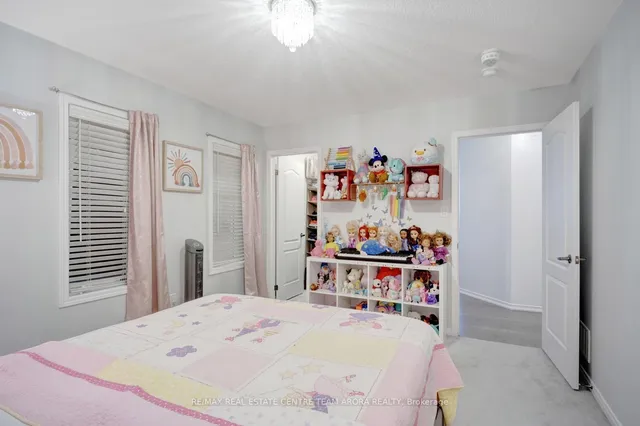 Additional property image - 74 Abercrombie Cres