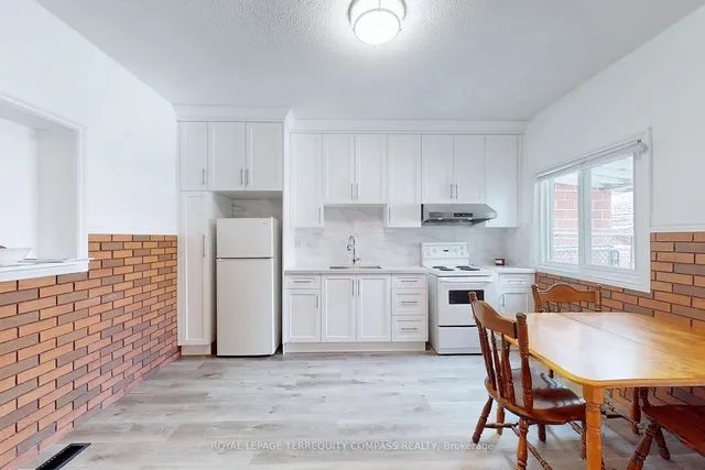 Additional property image - 560 Perth Ave