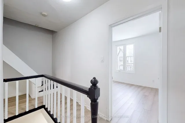 Additional property image - 560 Perth Ave