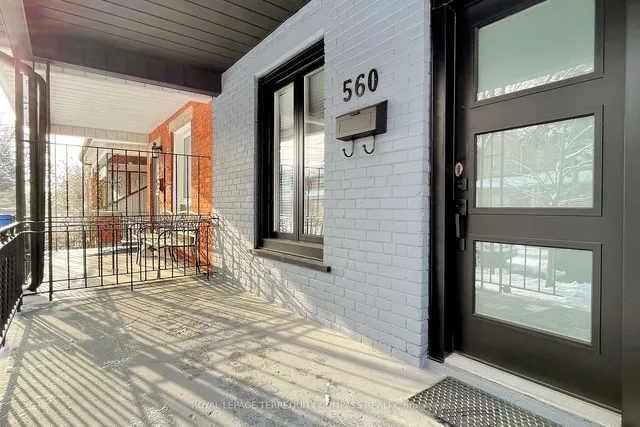 Additional property image - 560 Perth Ave