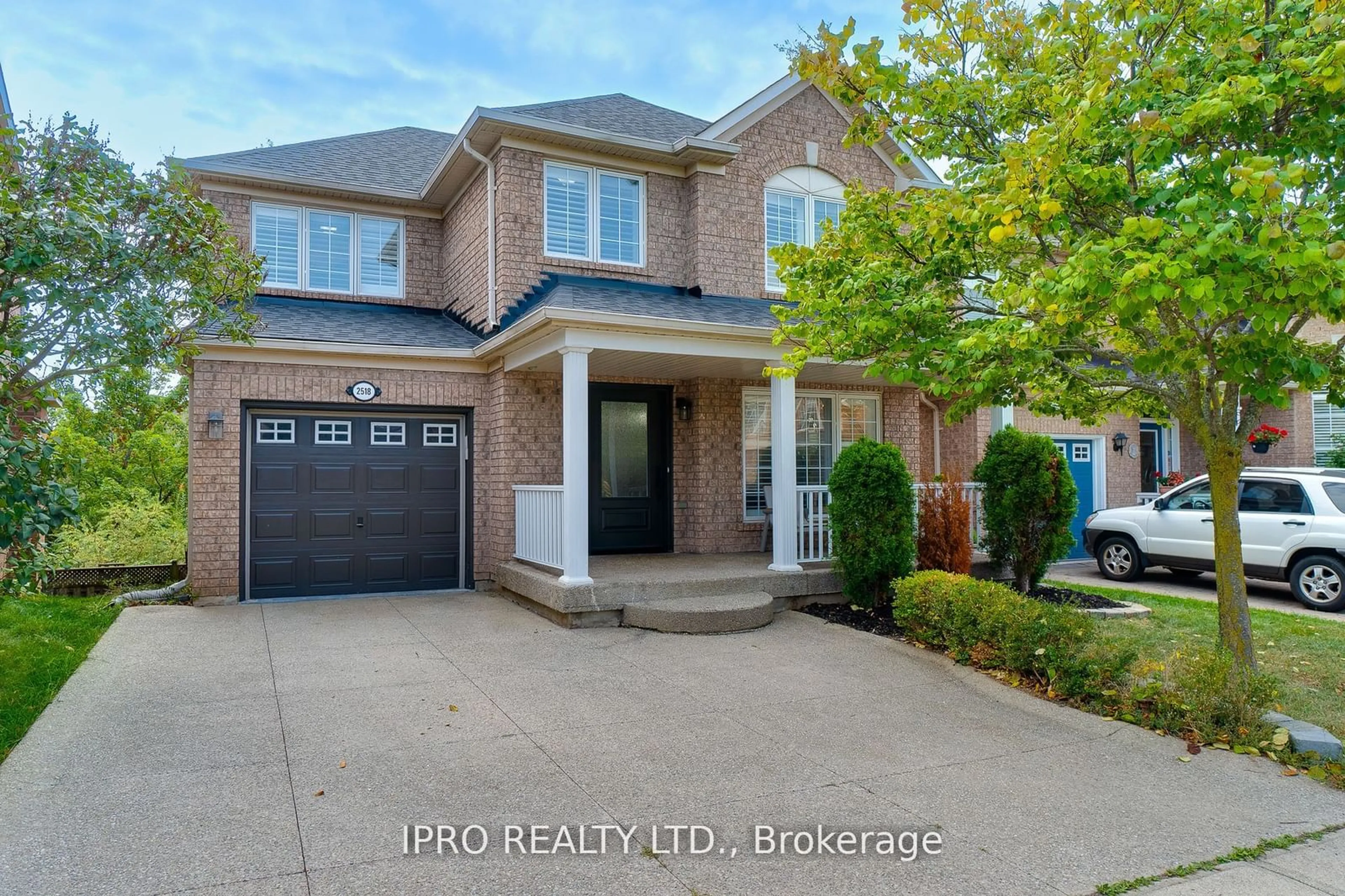 Home with brick exterior material, street for 2518 Carberry Way, Oakville Ontario L6M 4S3