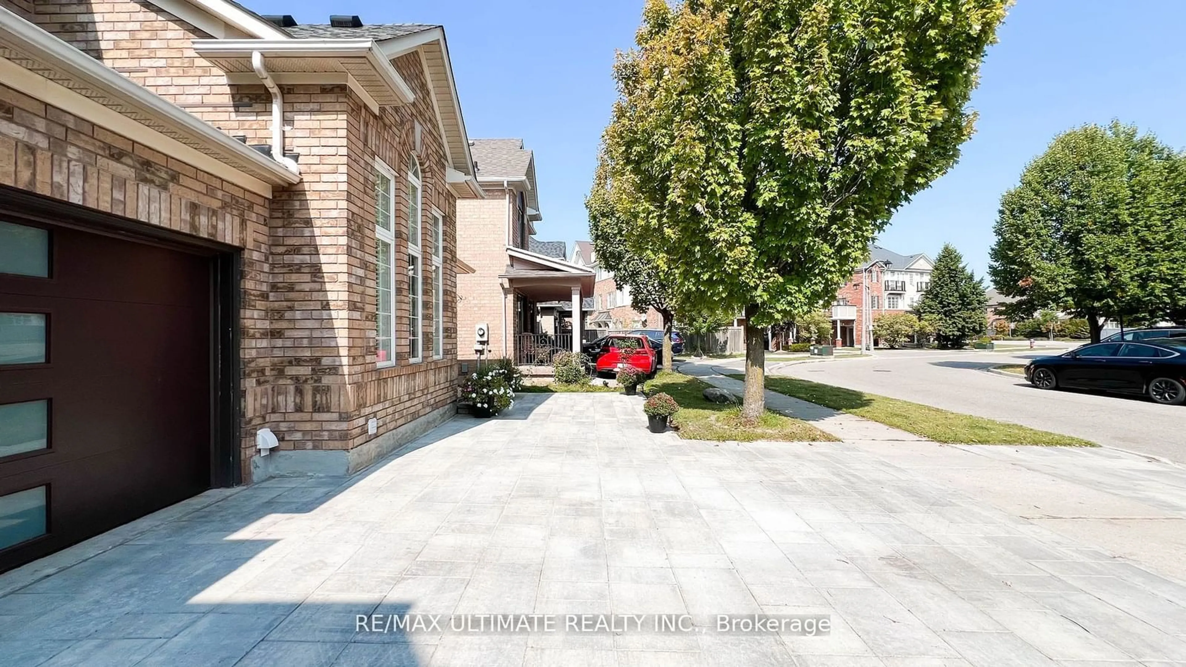 Unknown for 2598 Dashwood Dr, Oakville Ontario L6M 4C2