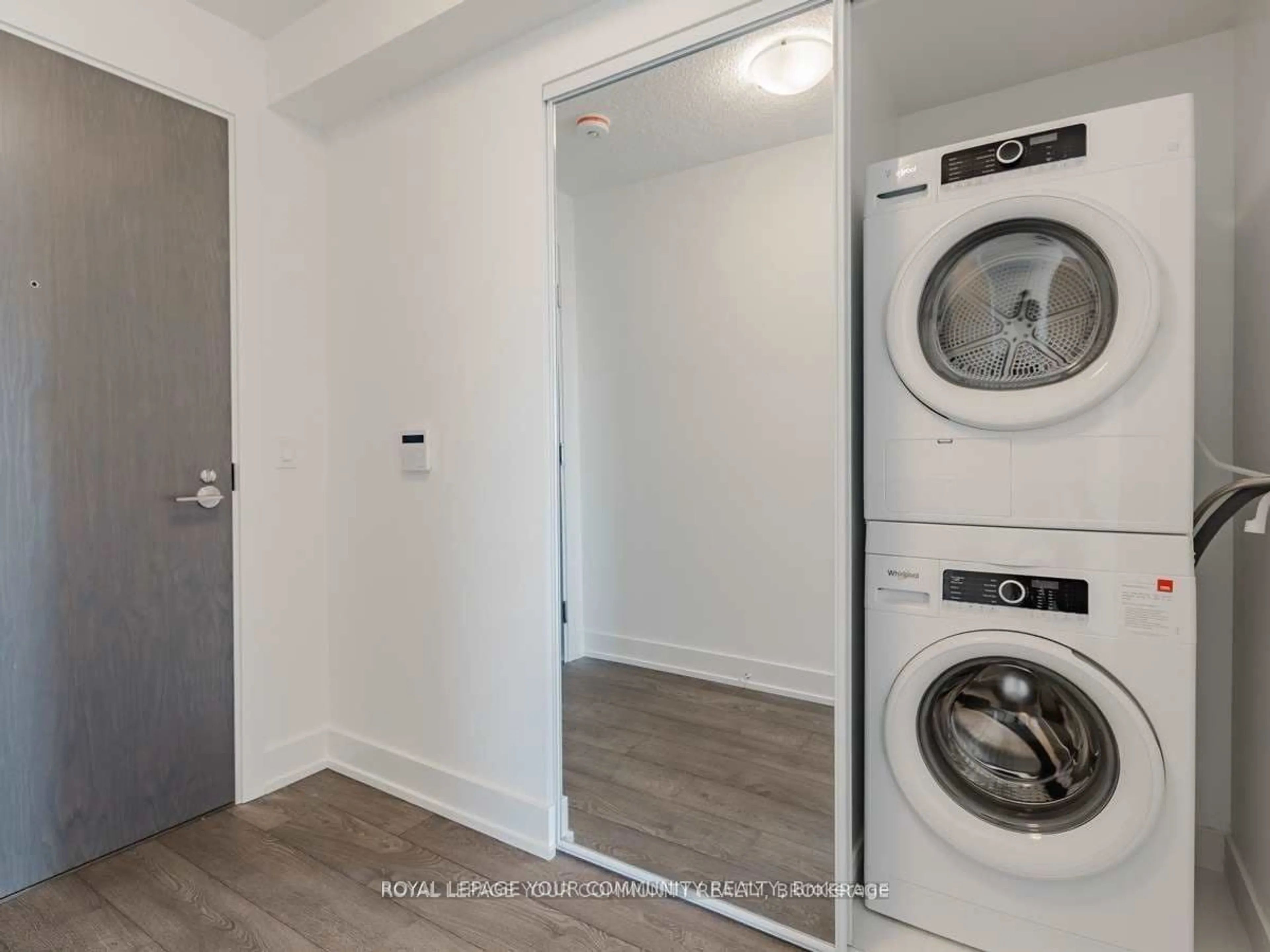 Laundry room for 7 Mabelle Ave #2708, Toronto Ontario M9A 0C9