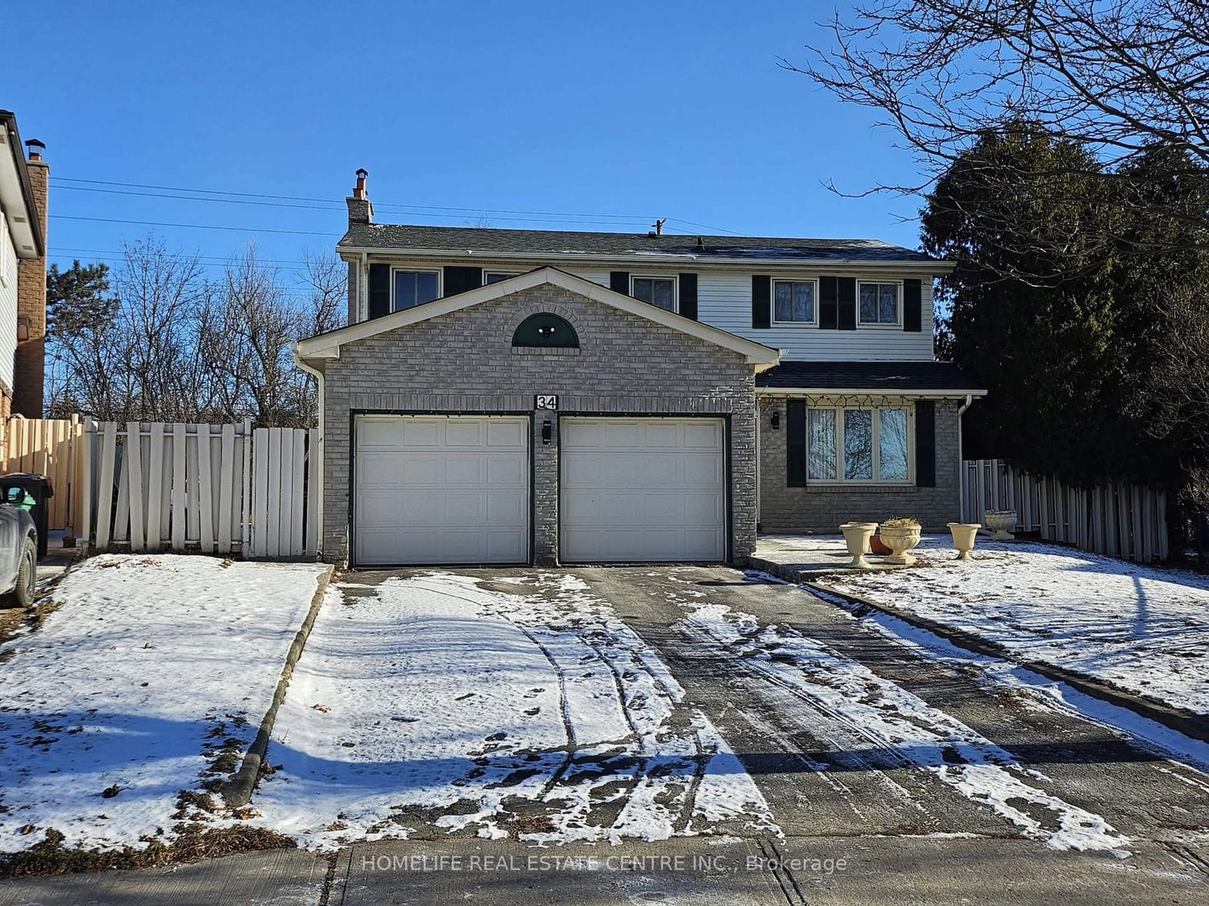 Home with vinyl exterior material, street for 34 Mikado Cres, Brampton Ontario L6S 3R6