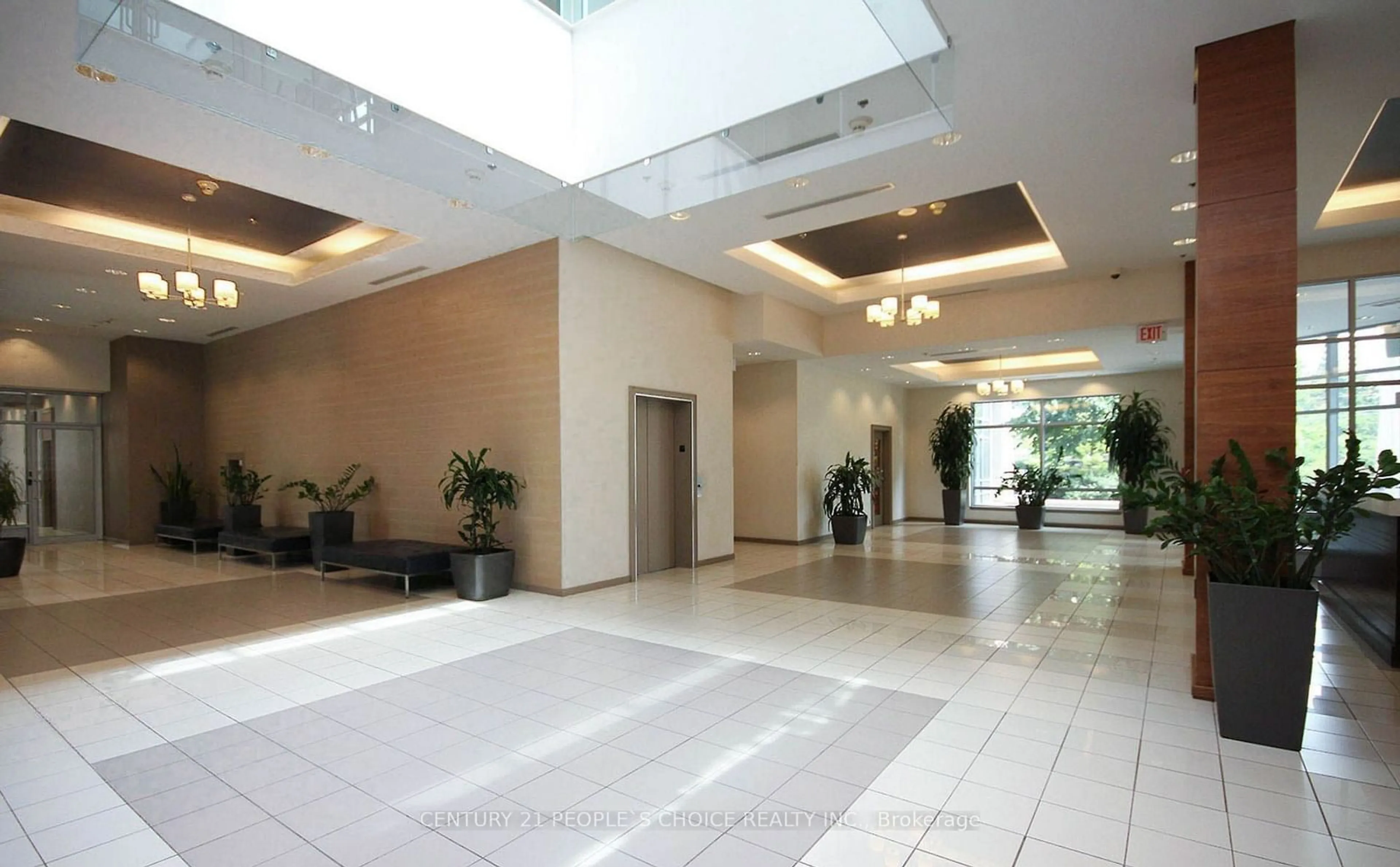 Lobby for 1 Elm Dr #903, Mississauga Ontario L5B 4M1