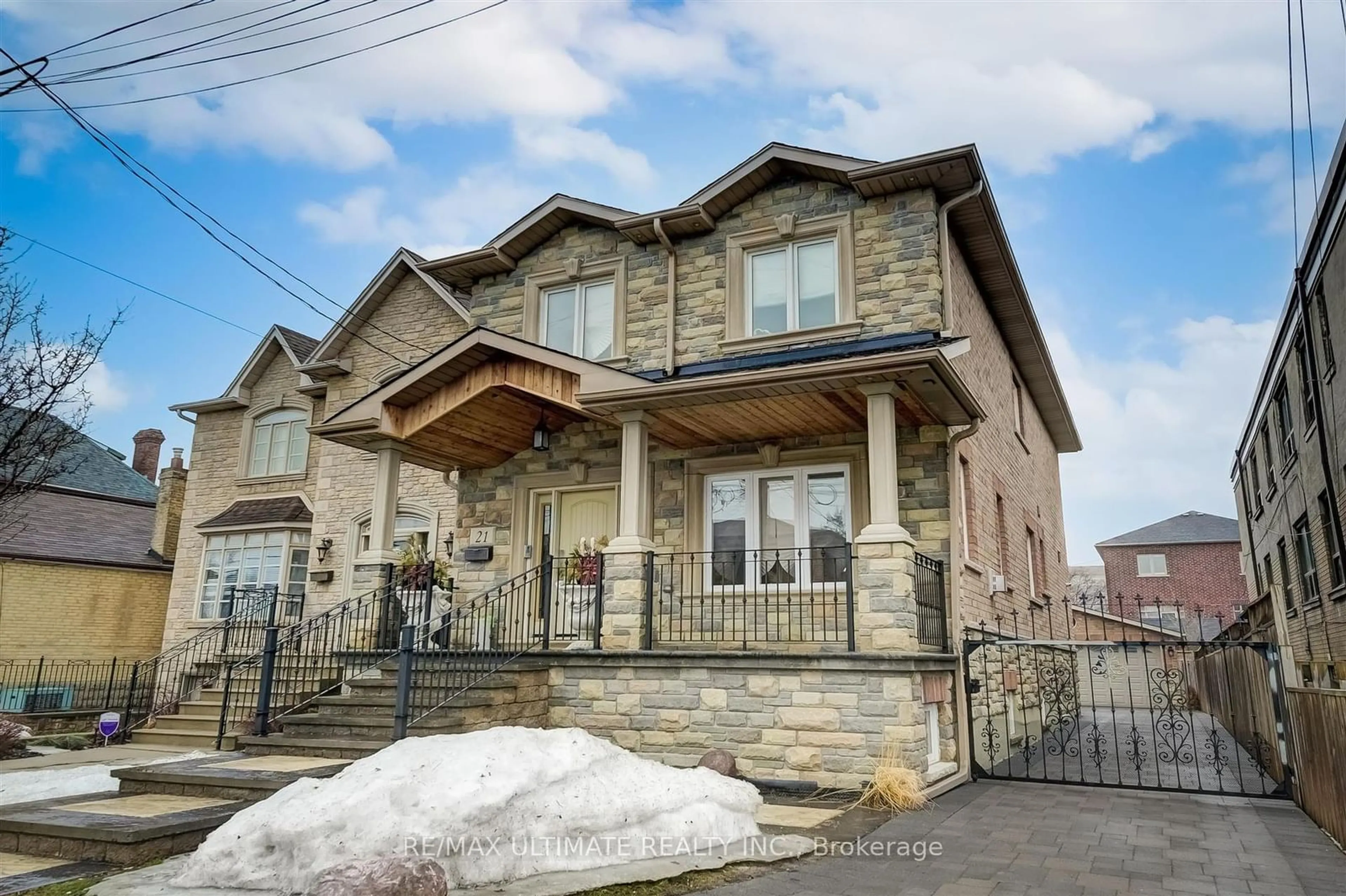 Home with brick exterior material, street for 21 Thornton Ave, Toronto Ontario M6E 2E3