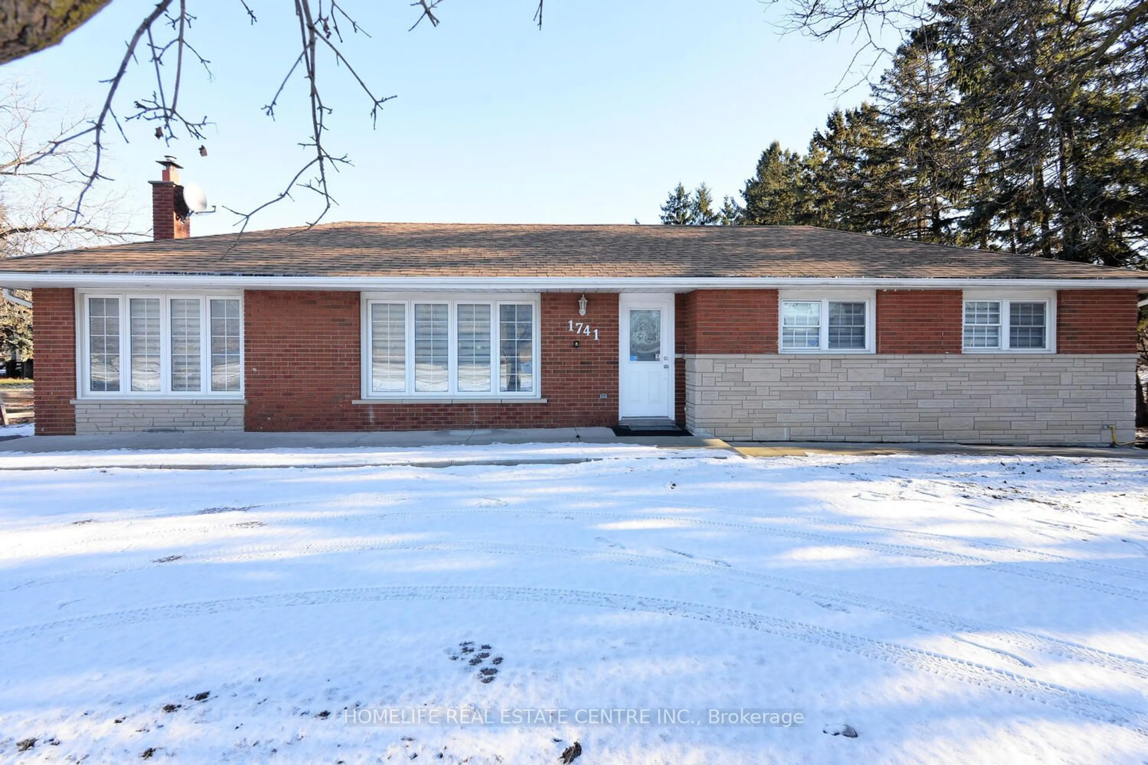 Home with brick exterior material, street for 1741 Countryside Dr, Brampton Ontario L6R 0B7