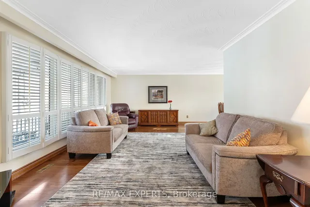 Additional property image - 16 Islay Crt
