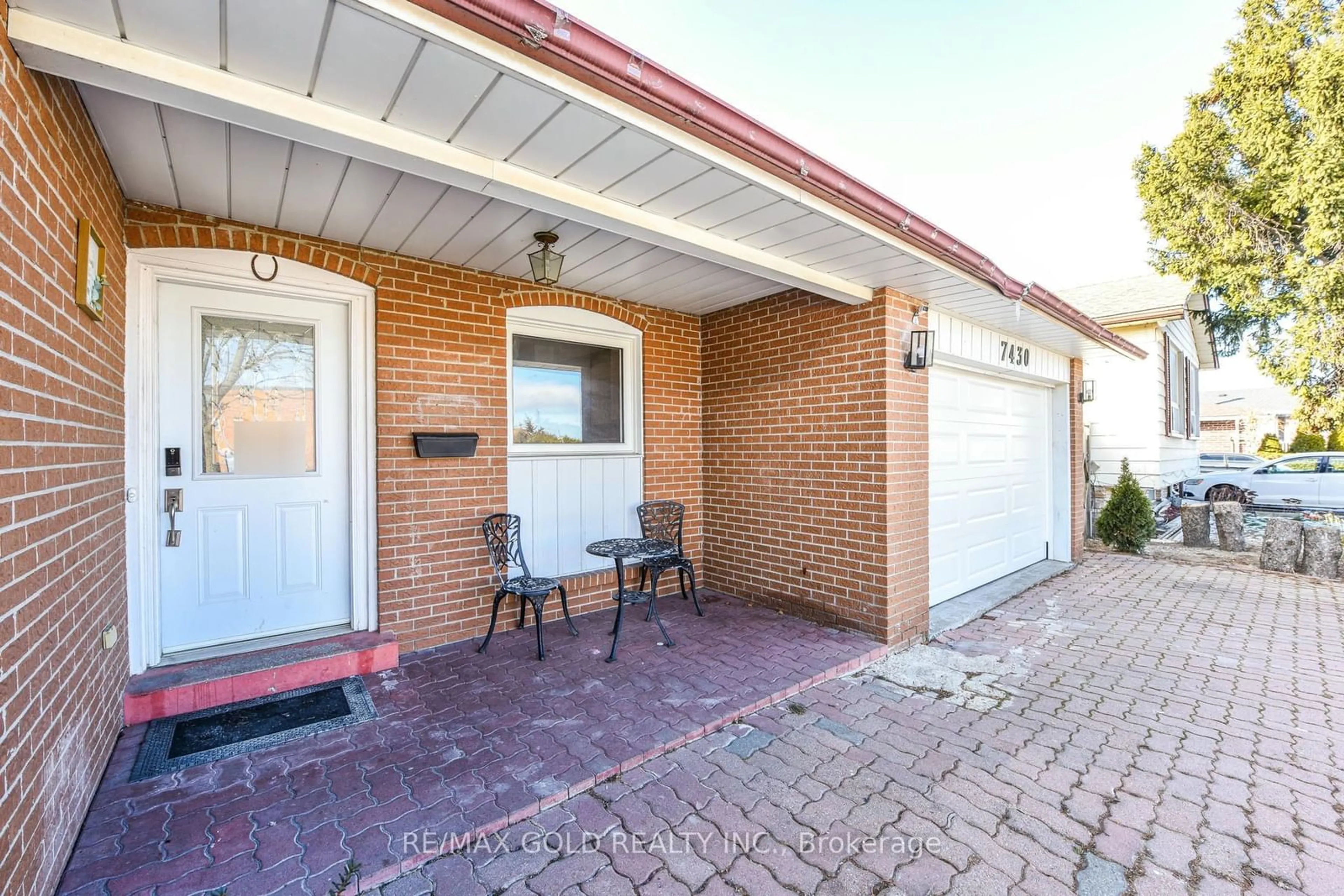 Home with brick exterior material, street for 7430 Netherwood Rd, Mississauga Ontario L4T 2N6