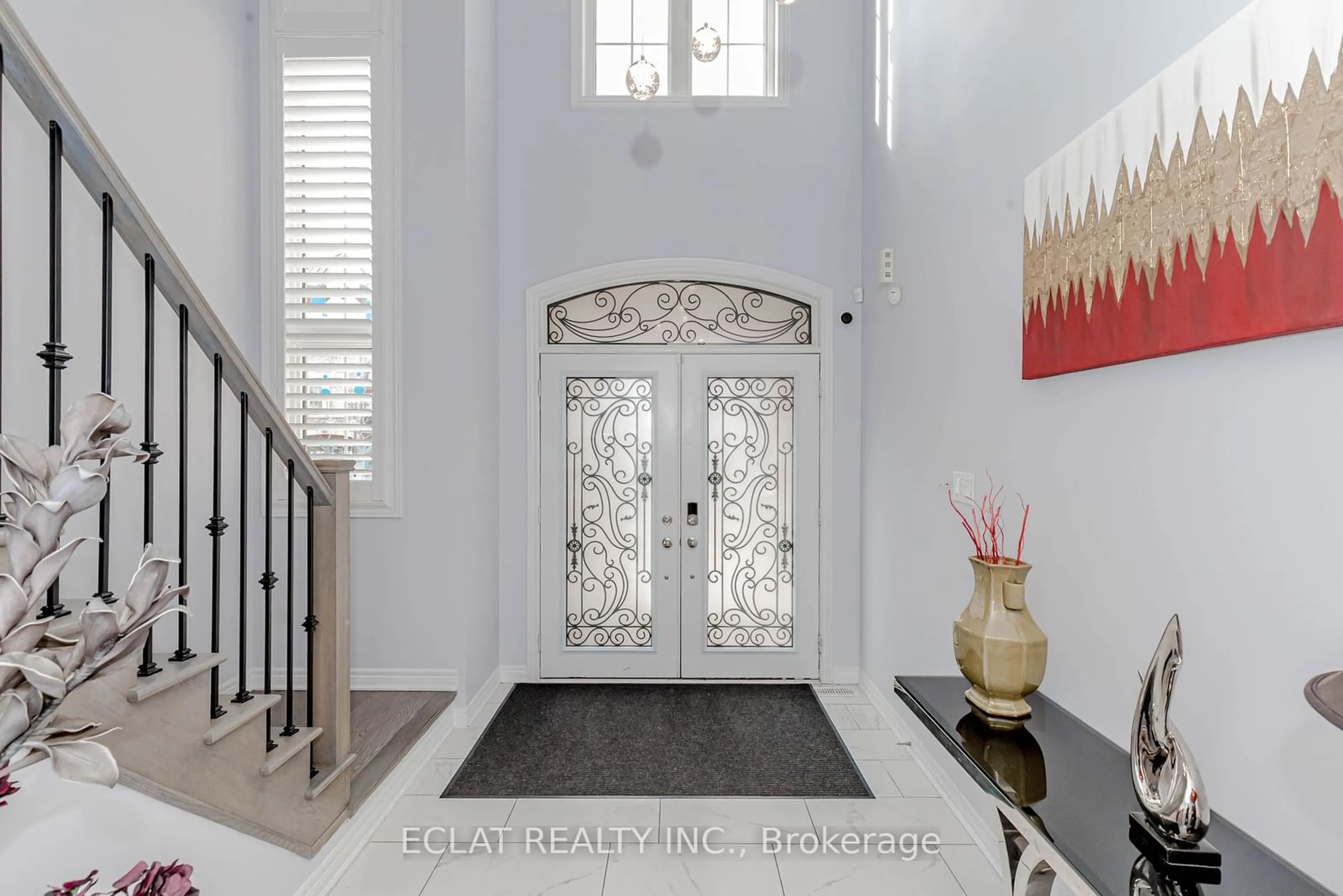 Indoor entryway for 57 Aldersgate Dr, Brampton Ontario L7A 3Z9