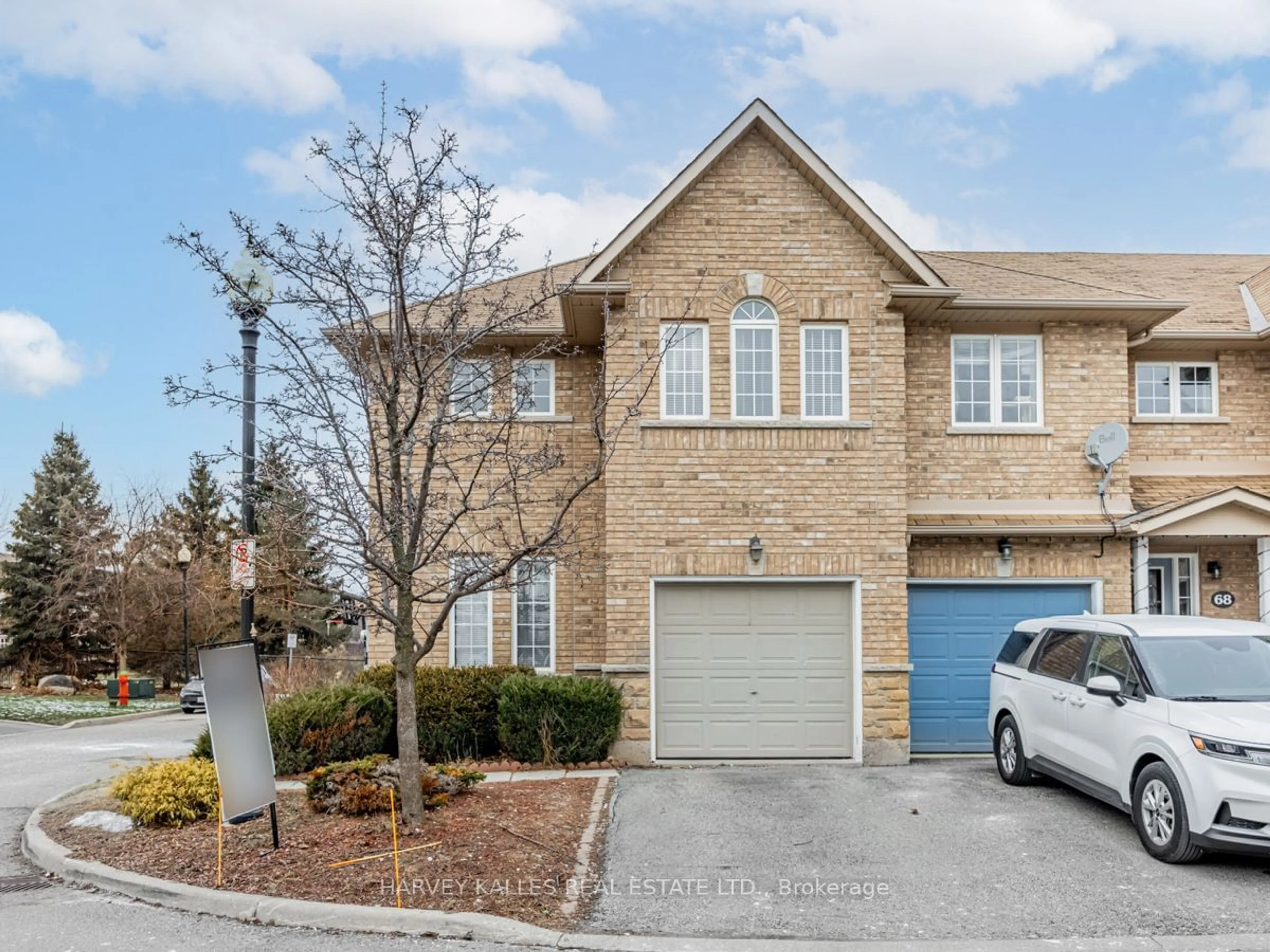 Home with brick exterior material, street for 4055 Forest Run Ave #69, Burlington Ontario L7M 5B8