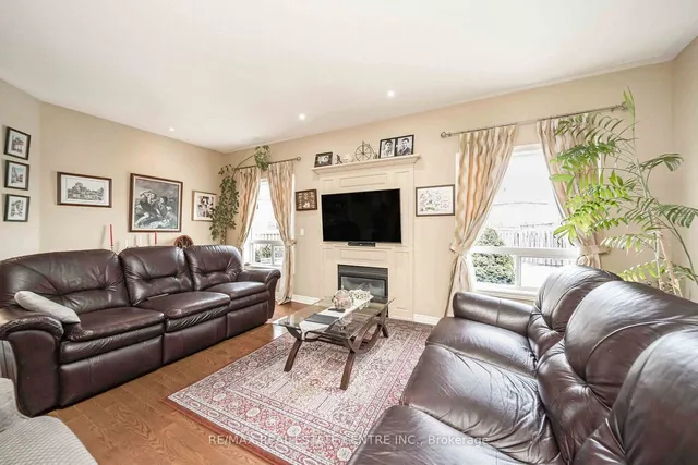 Additional property image - 733 Macbeth Hts