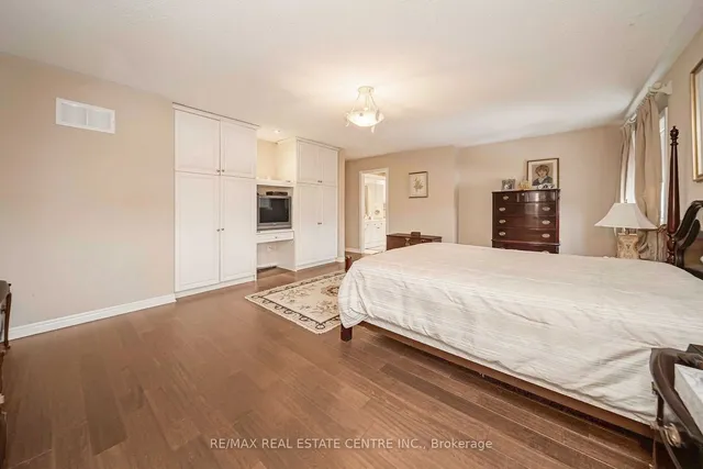 Additional property image - 733 Macbeth Hts