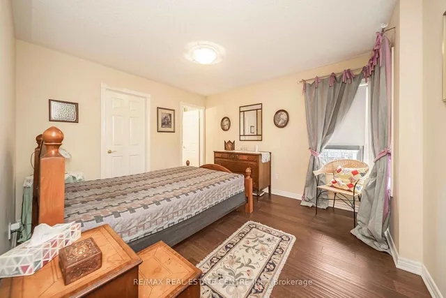 Additional property image - 733 Macbeth Hts