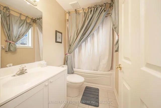 Additional property image - 733 Macbeth Hts