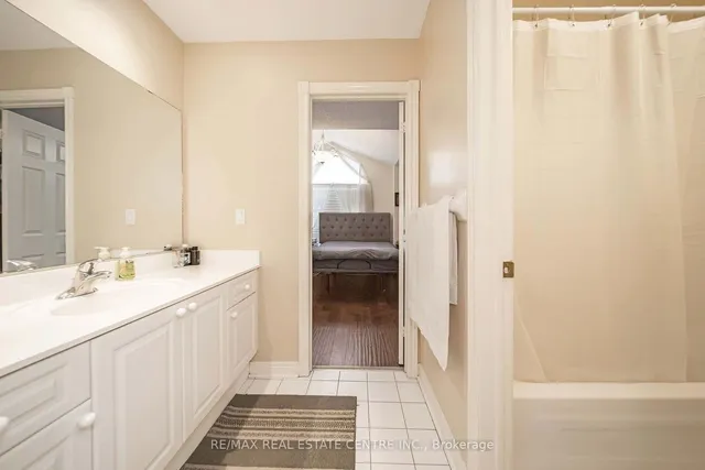 Additional property image - 733 Macbeth Hts