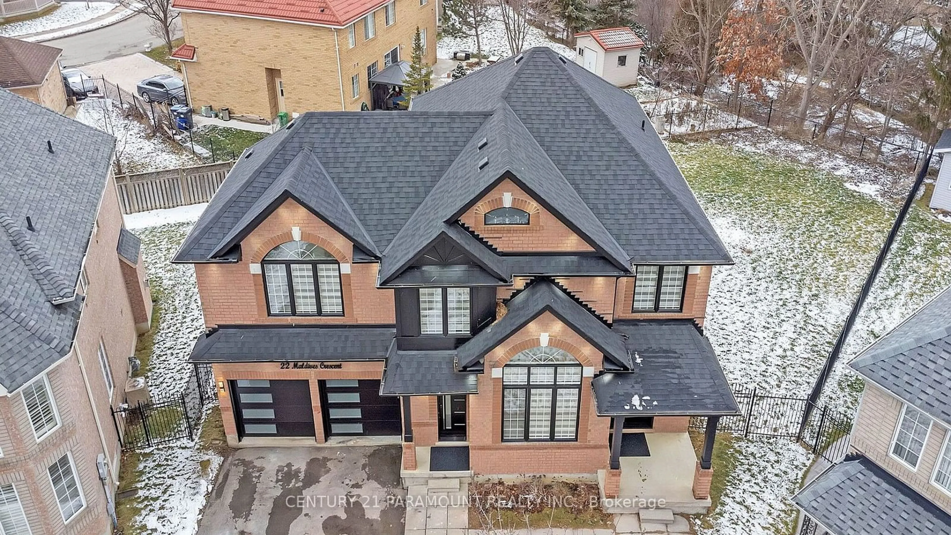 Home with brick exterior material, street for 22 Maldives Cres, Brampton Ontario L6P 1L5