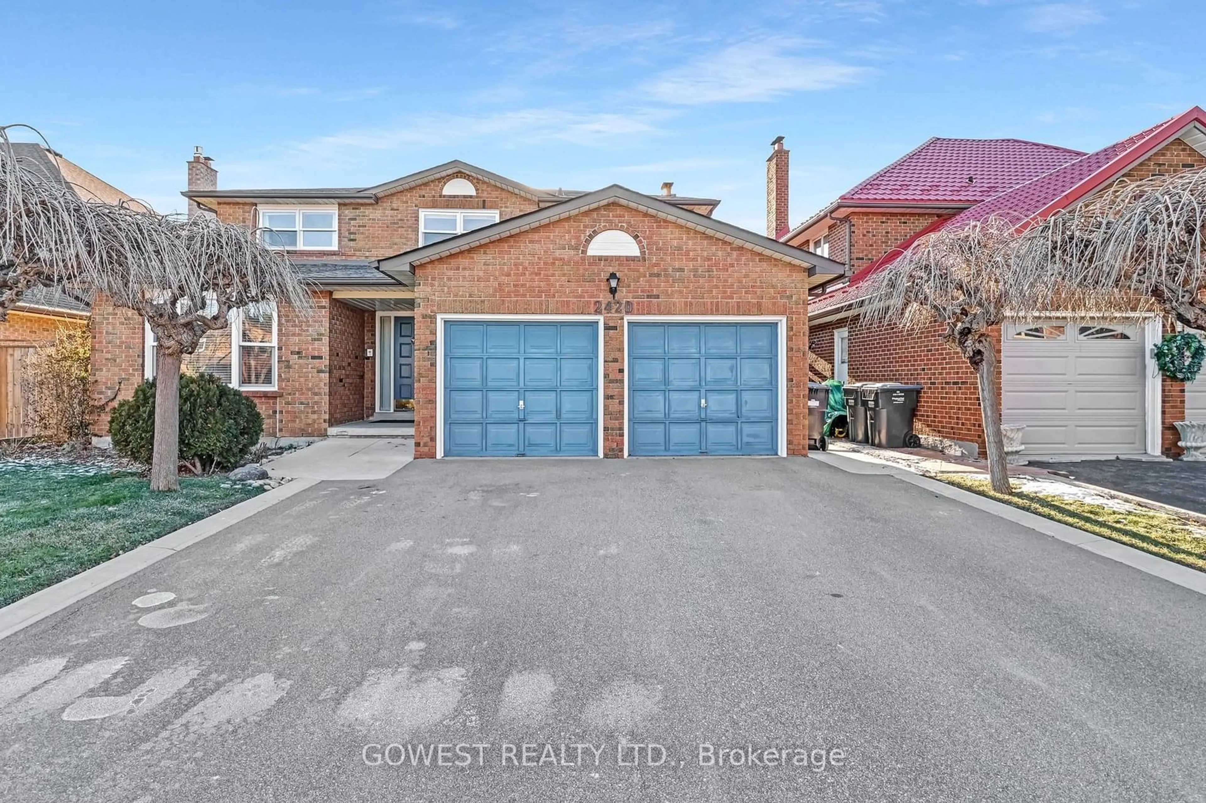 Home with brick exterior material, street for 2420 HURON PARK Pl, Mississauga Ontario L5C 4P1