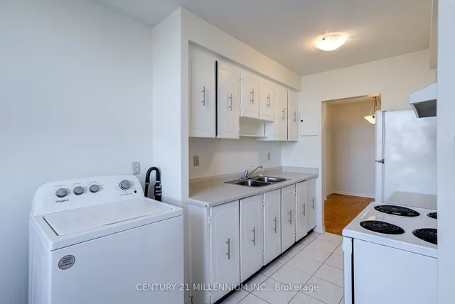 Additional property image - 1615 Bloor St Unit 712