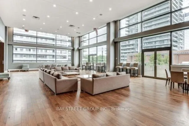 Additional property image - 2200 Lakeshore Blvd Unit 2607