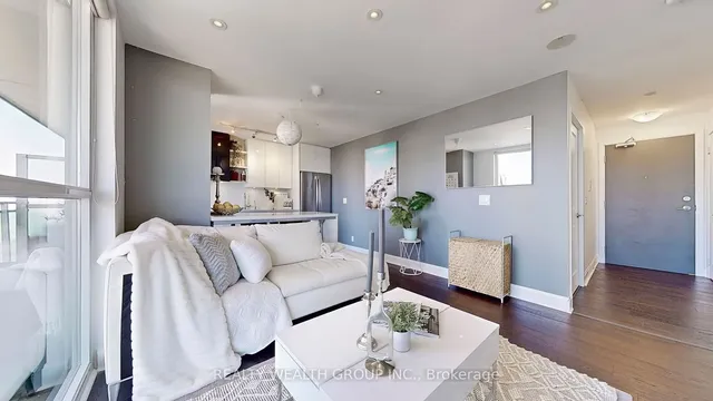 Additional property image - 33 Shore Breeze Dr Unit 2108