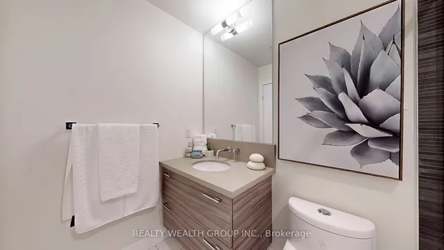 Additional property image - 33 Shore Breeze Dr Unit 2108