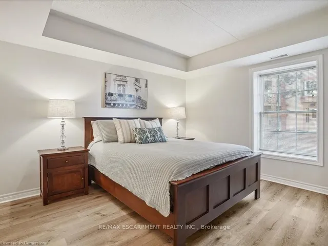 Additional property image - 4025 Kilmer Dr Unit 105