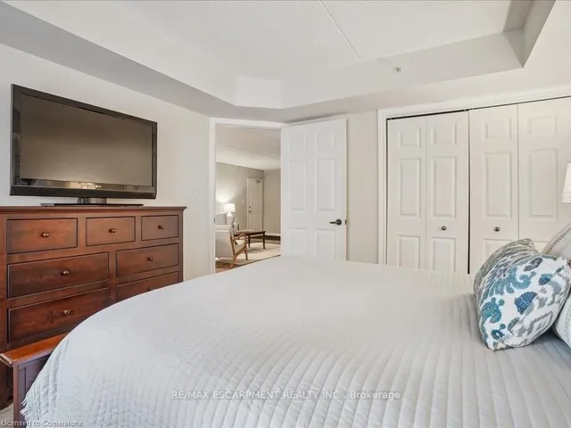 Additional property image - 4025 Kilmer Dr Unit 105