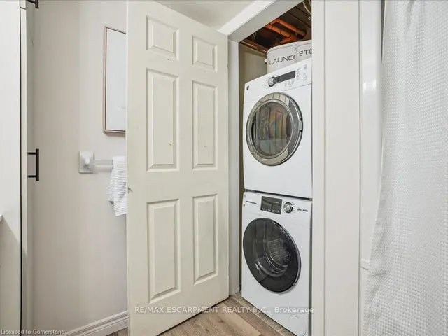 Additional property image - 4025 Kilmer Dr Unit 105