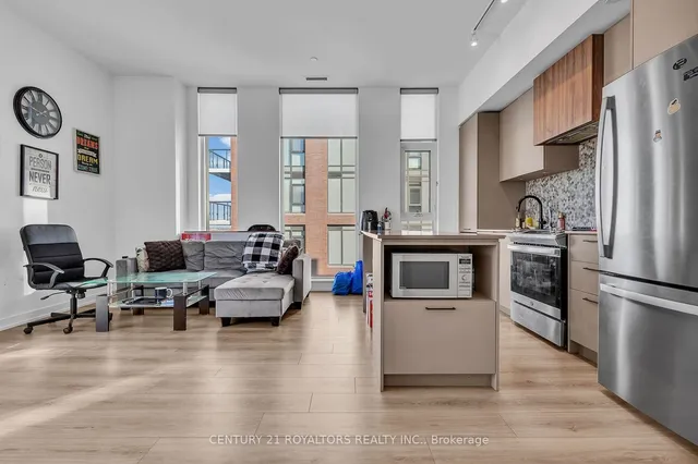 Additional property image - 10 Lagerfeld Dr