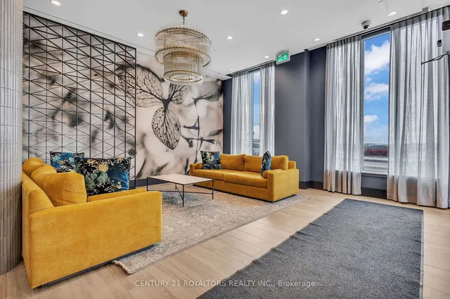 Additional property image - 10 Lagerfeld Dr
