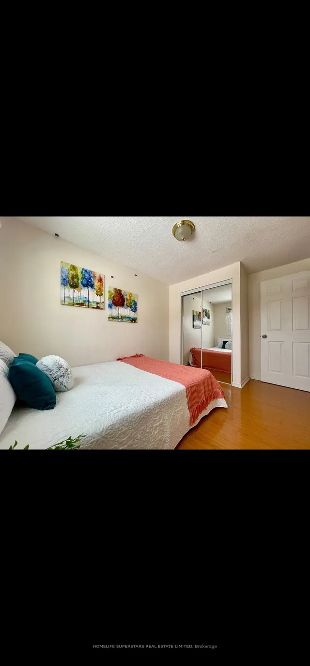 Additional property image - 8 Maraboo Crt