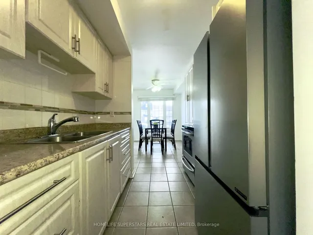 Additional property image - 8 Maraboo Crt