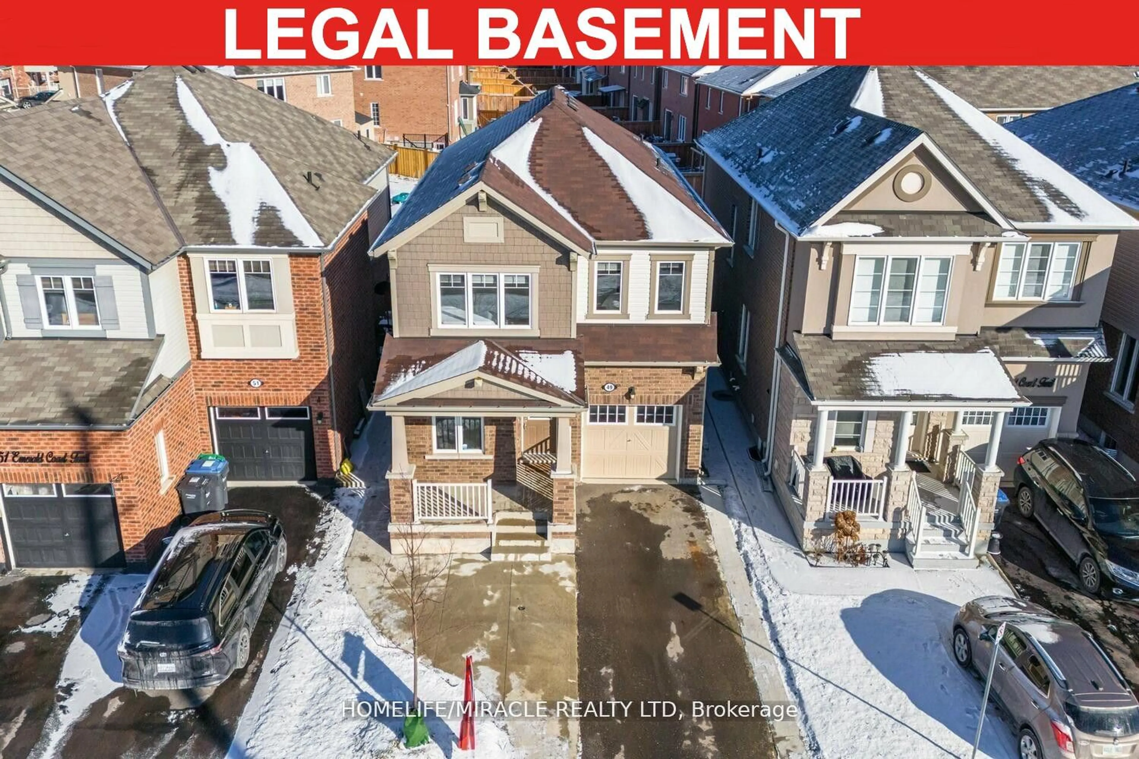 A pic from outside/outdoor area/front of a property/back of a property/a pic from drone, street for 49 Emerald Coast Tr, Brampton Ontario L7A 5A7