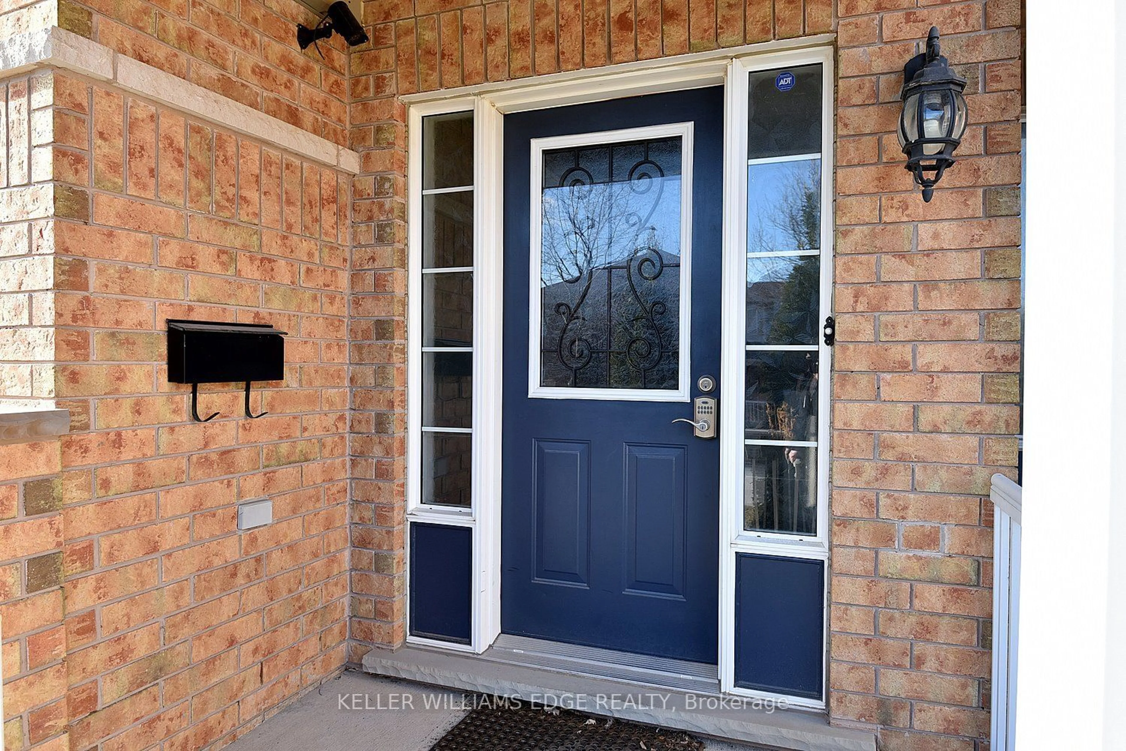 Indoor entryway for 3123 Highbourne Cres, Oakville Ontario L6M 5H2