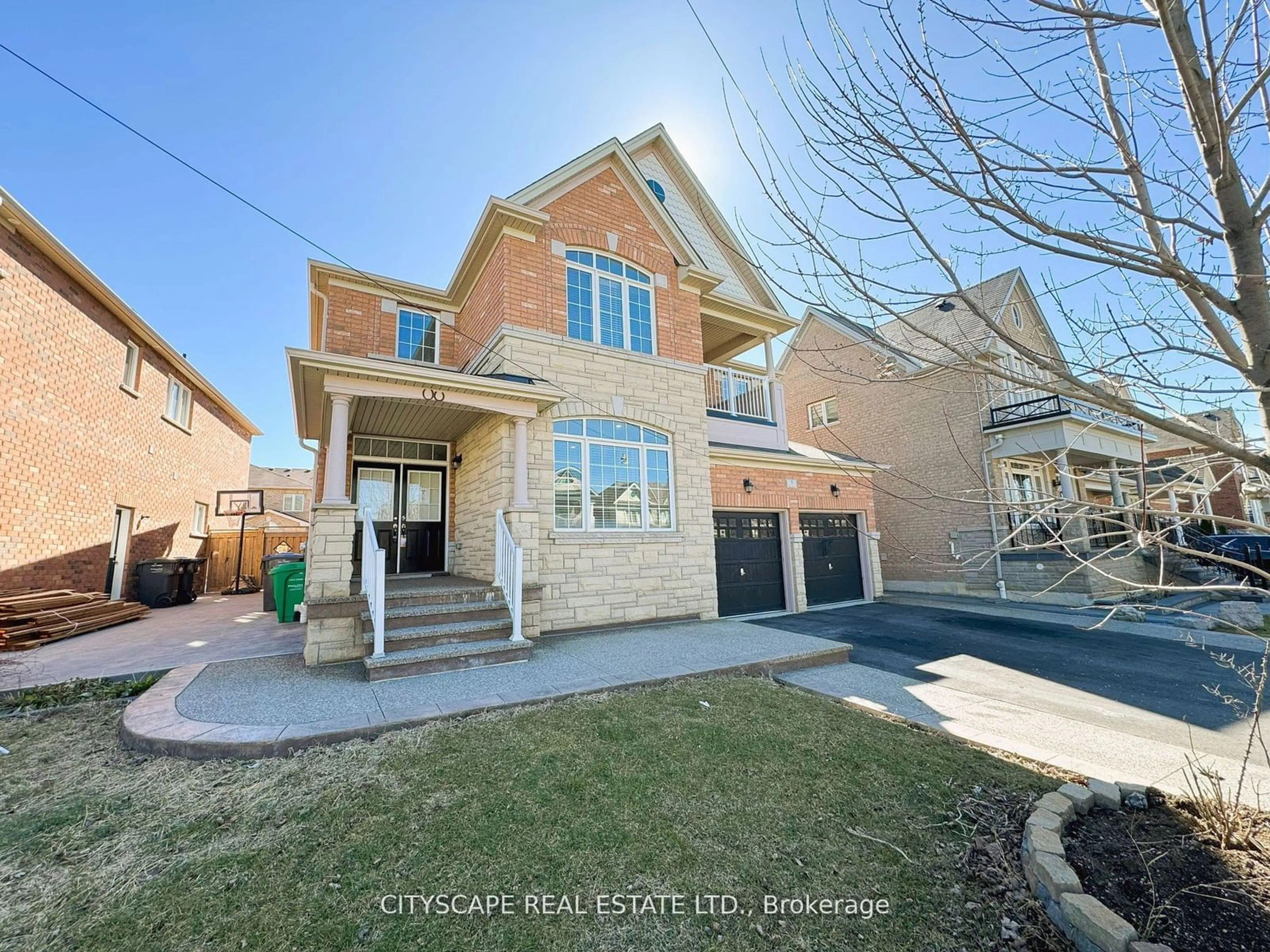 Home with brick exterior material, street for 7 Attraction Dr, Brampton Ontario L6Y 2Z8