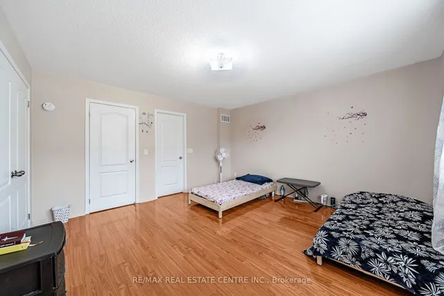 Additional image 11 of 103 Cedar Lake Cres