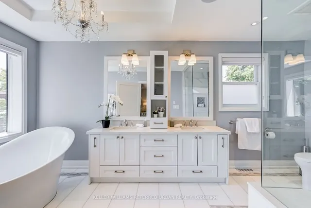 Additional property image - 399 Lake Promenade