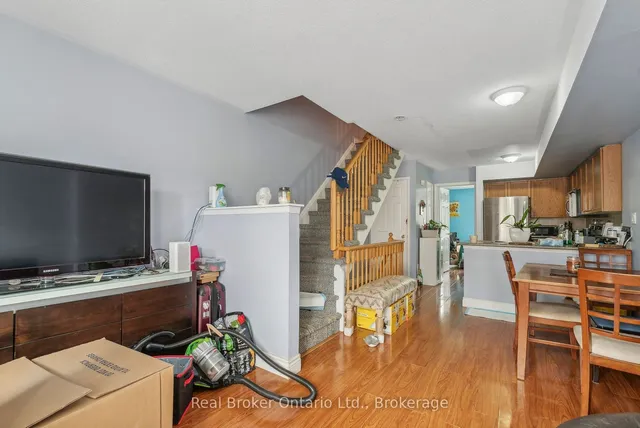 Additional property image - 75 Turntable Cres Unit 127