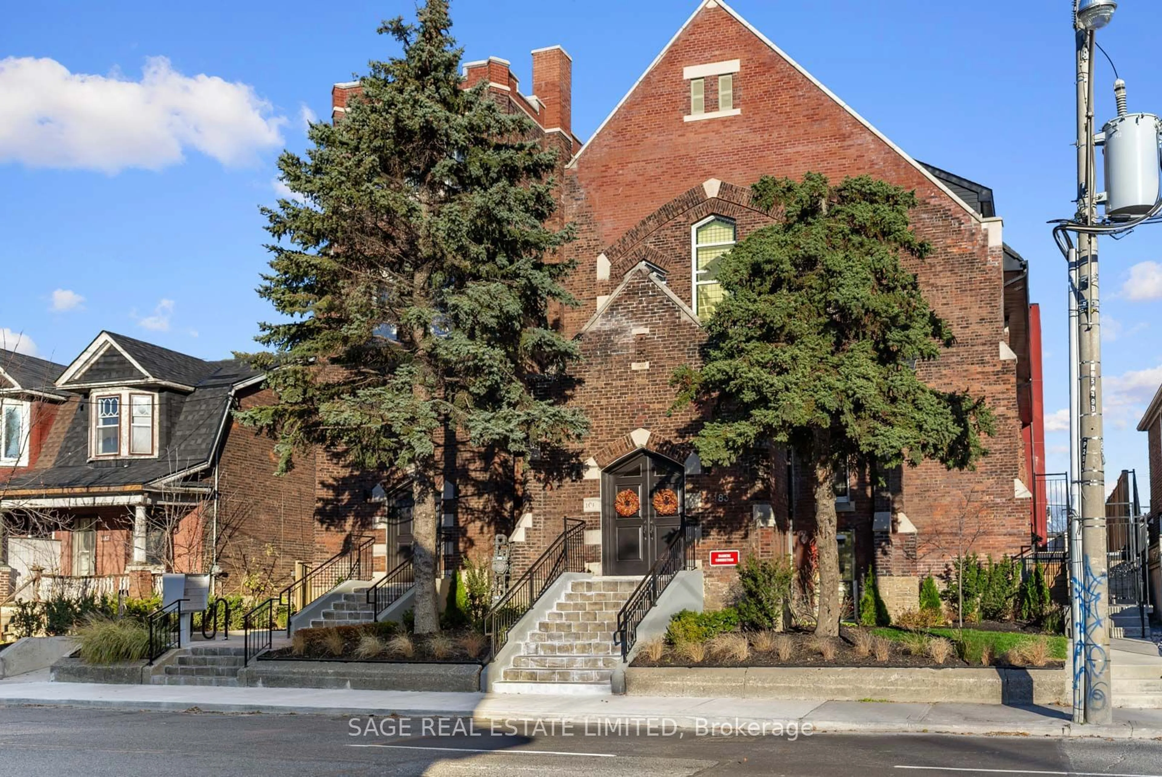 Home with brick exterior material, street for 1183 Dufferin St #108, Toronto Ontario M6H 4B7