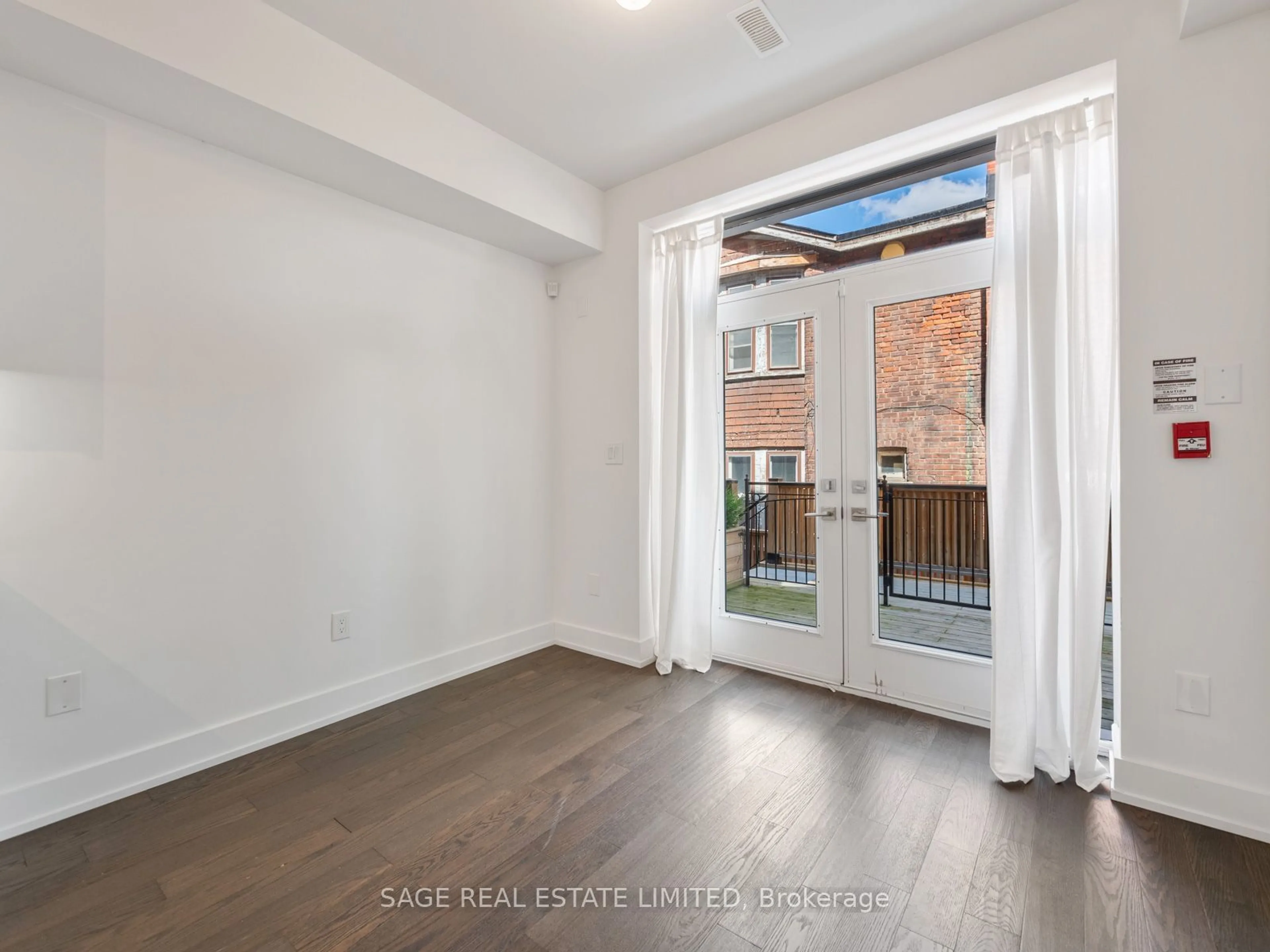 A pic of a room for 1183 Dufferin St #103, Toronto Ontario M6H 4B7